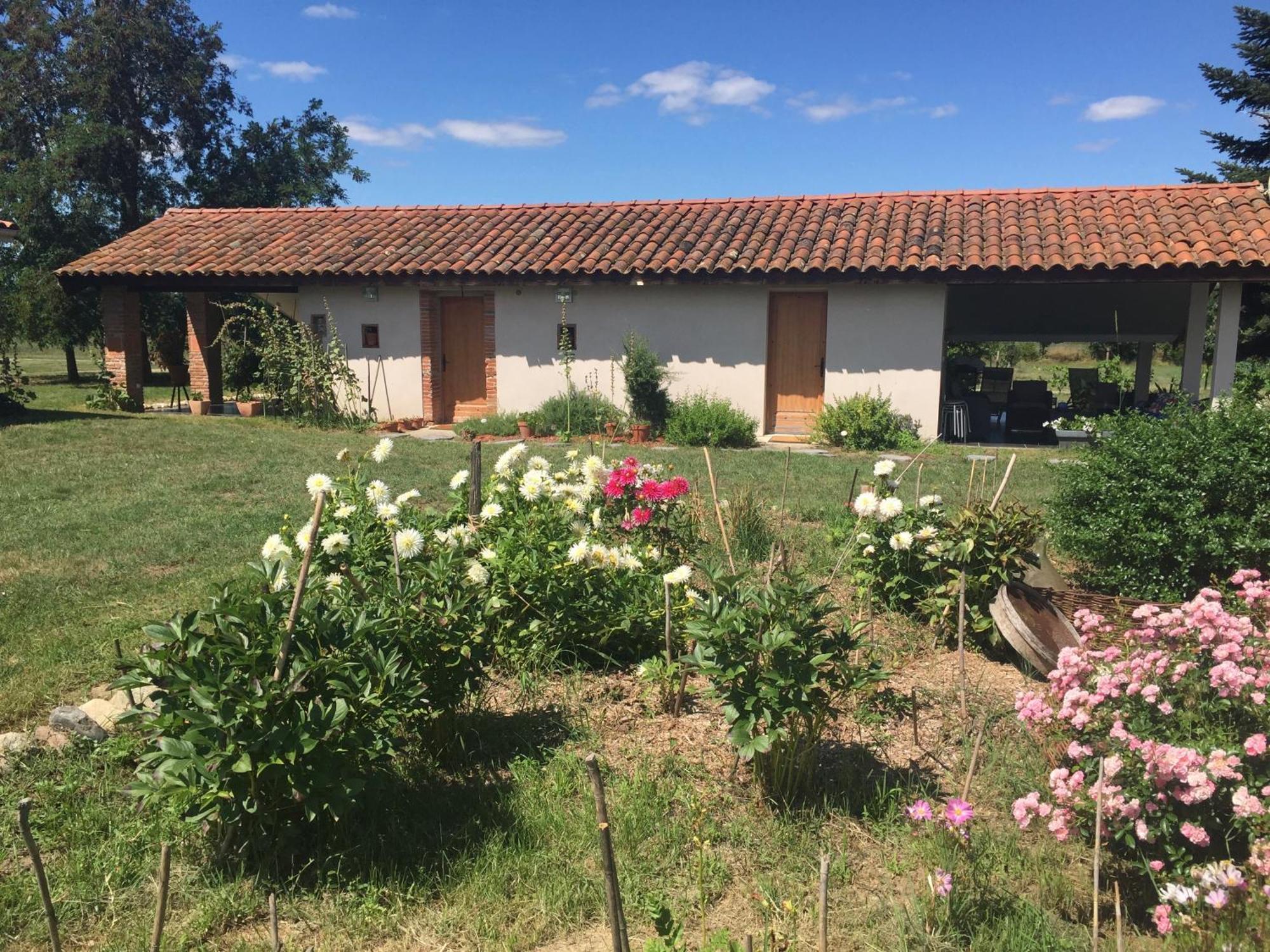 Location Gite 4 Personnes Mazeres - La Petite Maison Экстерьер фото